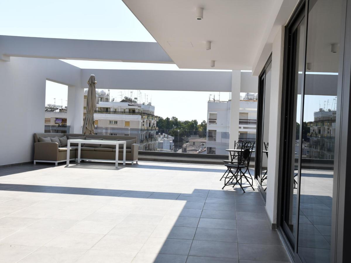 الشقق الفندقية نيقوسيافي  Baz Tower المظهر الخارجي الصورة